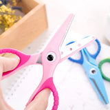 Deli 6071 Cartoon Crocodile Child Safety Scissors Student Round Head Soft Plastic Creative Handmade Paper Knife