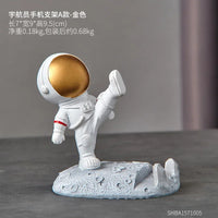 Office Desk Decoration Nordic Style Astronauts Mobile Phone Stand Holder Ornaments Resin Spaceman Bracket Toys Gift