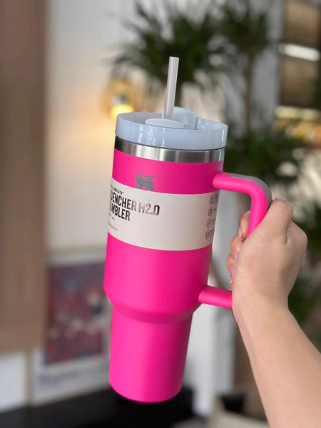 https://www.aookmiya.com/cdn/shop/files/Stanley-Quencher-2-0-Stainless-Steel-Vacuum-Insulated-Tumbler-with-Lid-and-Straw-40oz-Thermal-Travel_7baed46d-c8c3-4157-ae8a-78e93dad5ebe_grande.webp?v=1701178362